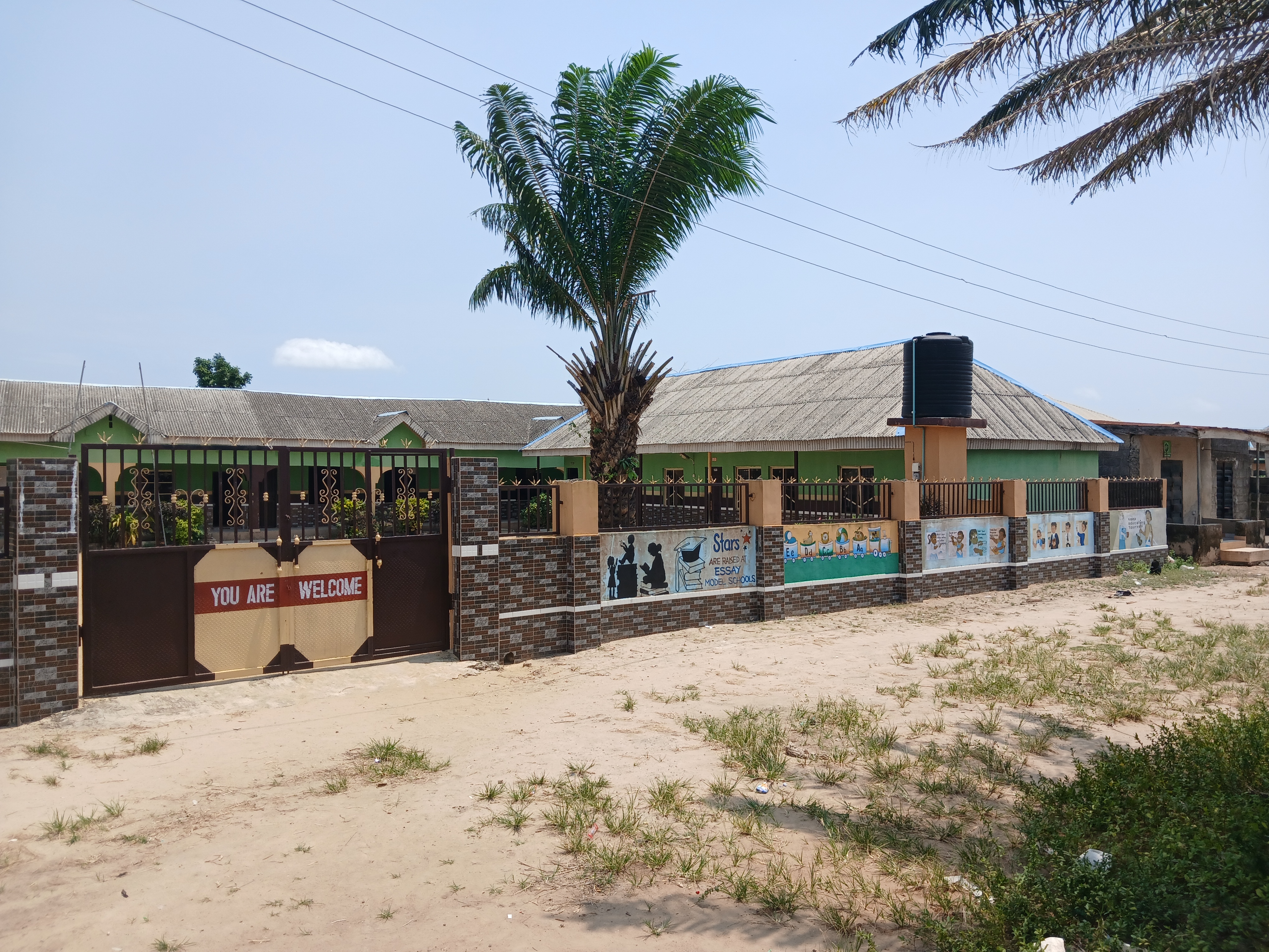 Essay Model Schools frontage